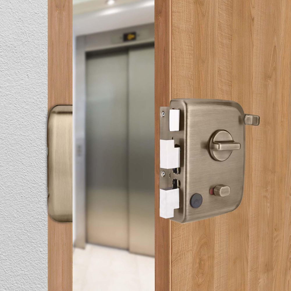 Godrej Centaur Rim Lock | Worlds 1st Dual Motion Lock | Ultra XL Plus Technology | 1CK Latch Lock for Main & Safety Door | Suitable for Single & Double Wooden Doors | Brass Finish | 5 Years Warranty